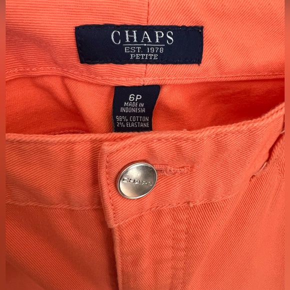 Chaps Cropped Jeans Size 6P - Picture 2 of 3